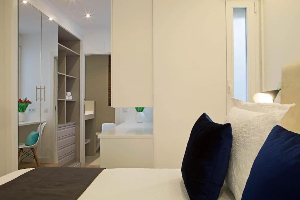 Ferienwohnung Luminoso Apartamento Con Terraza En Sol Madrid Exterior foto