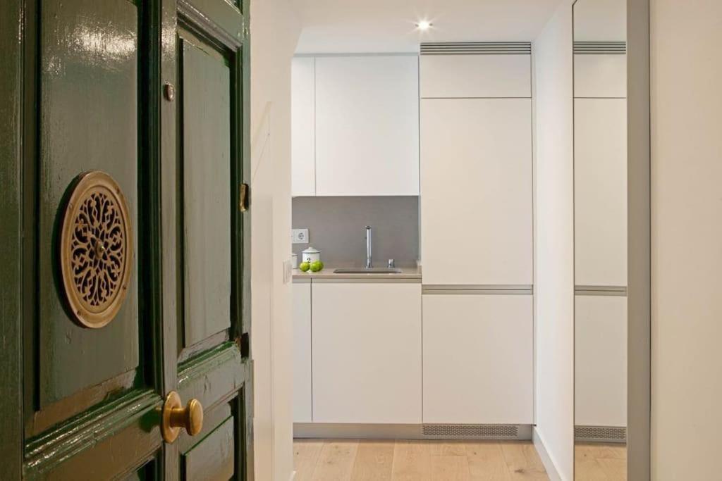 Ferienwohnung Luminoso Apartamento Con Terraza En Sol Madrid Exterior foto